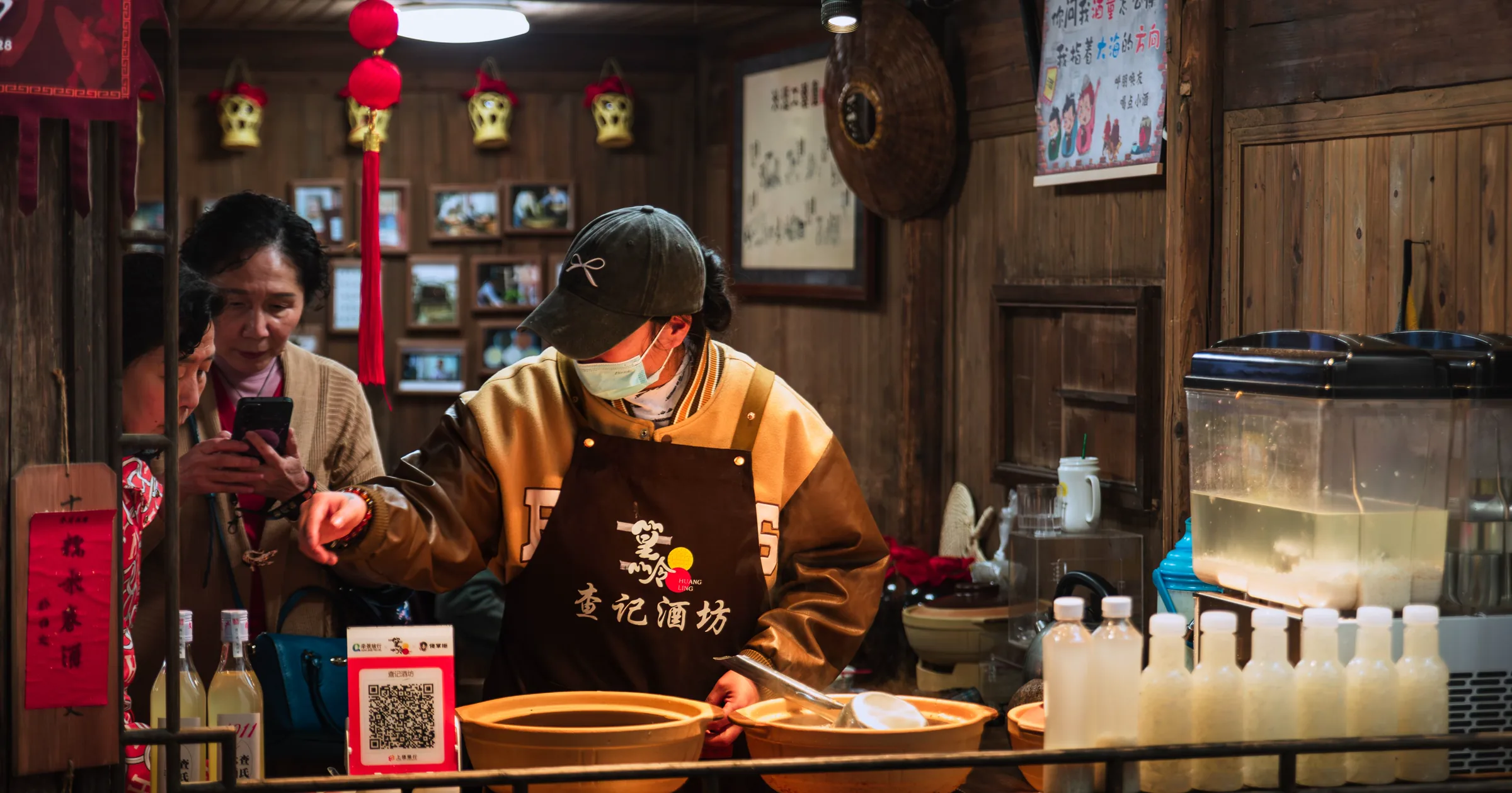 How to Pay in China as a Foreigner (2026): Alipay, Cards & Cash