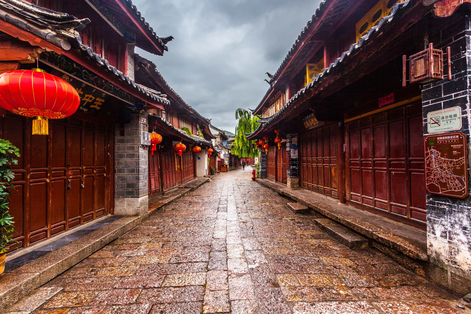 Yunnan Travel from the UK: Visa, Flights & a Slower Itinerary